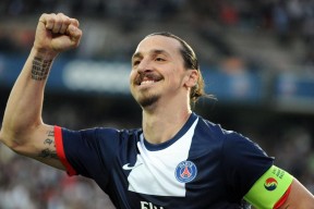 开云官网-_骑士队新秀崭露头角，球队未来可期_，骑士 新秀