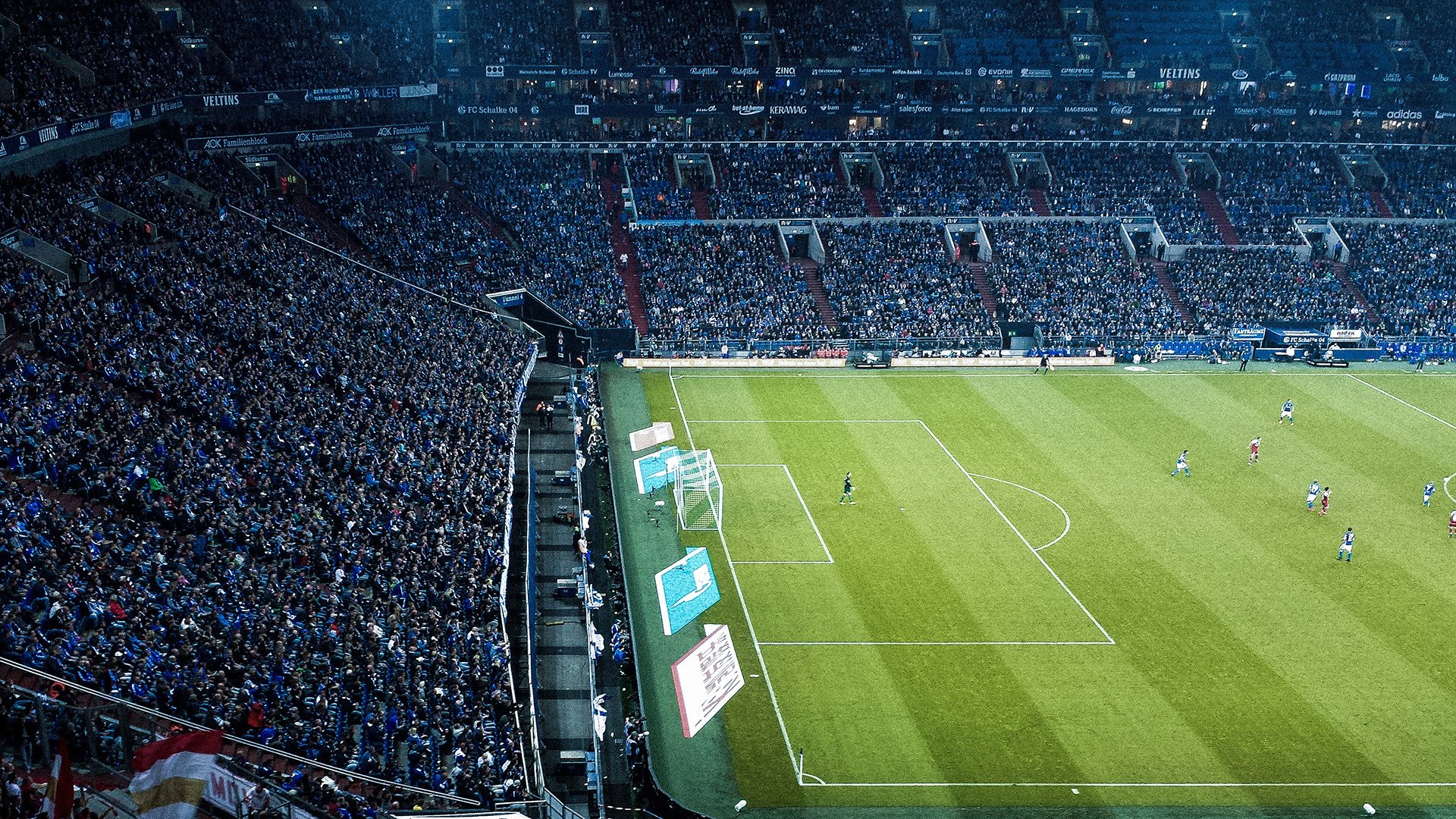 《Valorant冠军赛，年轻战队力压群雄》，valorant多少分赢